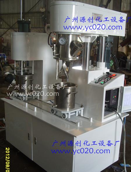 真空行星攪拌機(jī)的操作注意事項(xiàng)